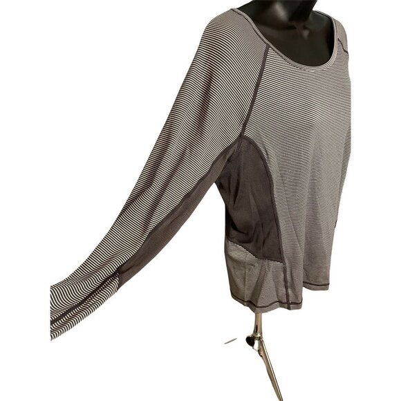 GSX Long Sleeve Performance Top with Cut Outs Gray and White Sz L - Picture 3 of 10